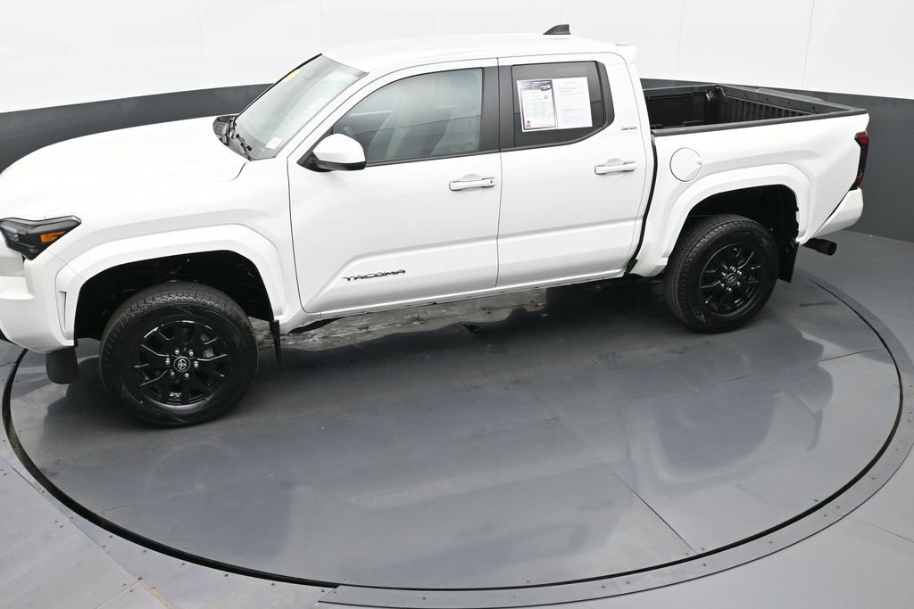 Used 2024 Toyota Tacoma SR5 image 35