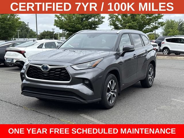 Used 2023 Toyota Highlander XLE AWD/4WD image 5