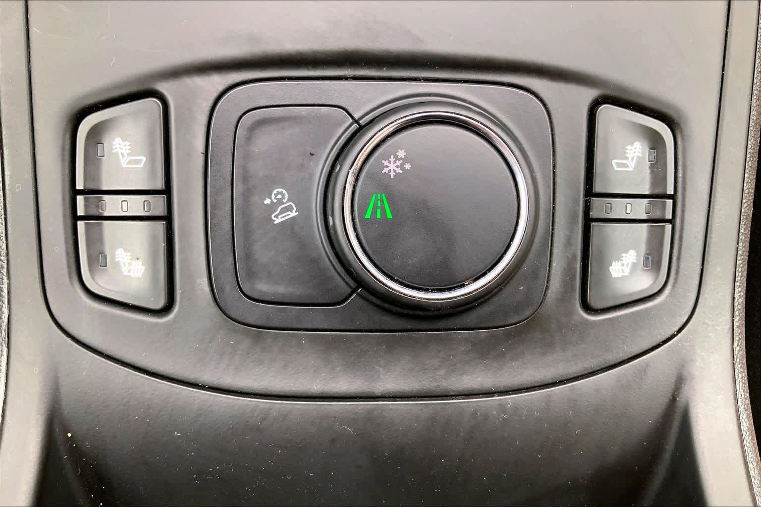 Used 2018 GMC Terrain SLT w/ Preferred Package FWD image 29