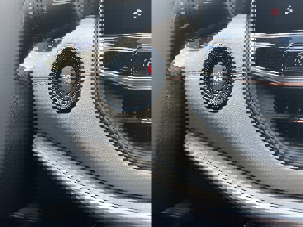 New 2026 Jeep Compass Limited image 27