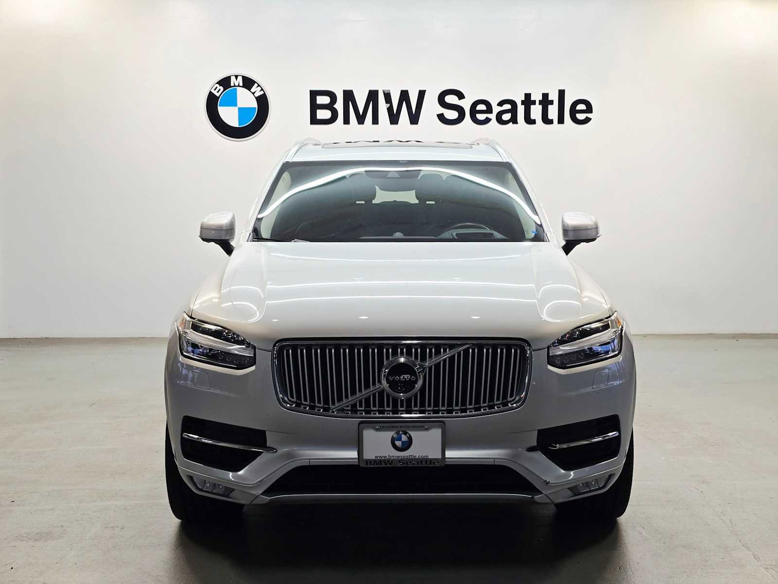 Used 2017 Volvo XC90 T6 Inscription w/ Vision Package image 6
