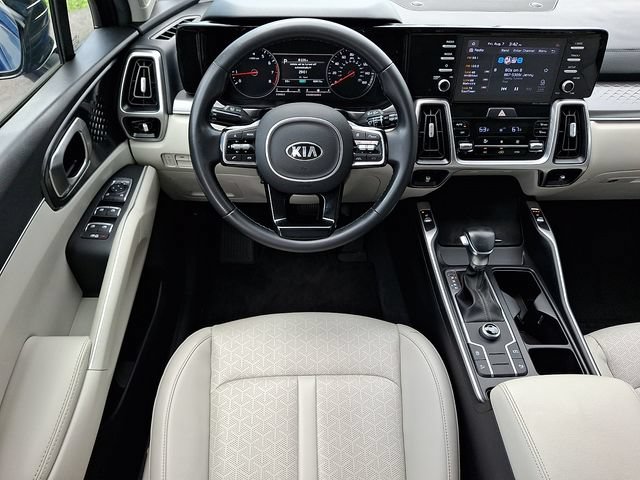 Used 2021 Kia Sorento S FWD image 11