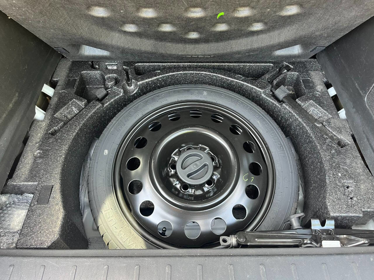 Used 2017 Chevrolet Equinox LS FWD image 19