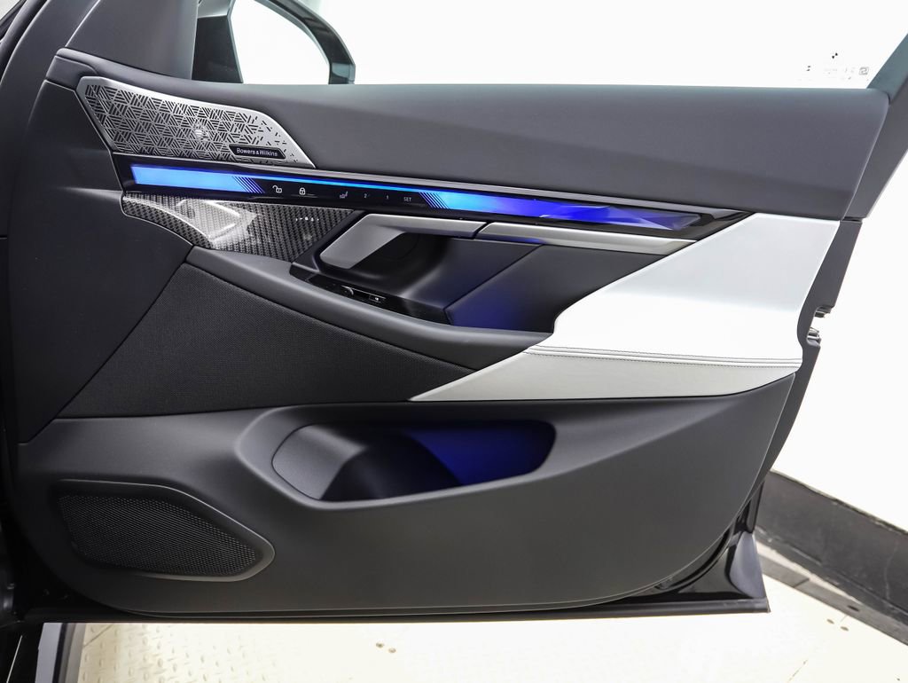 New 2026 BMW M5 Touring w/ Executive Package image 30