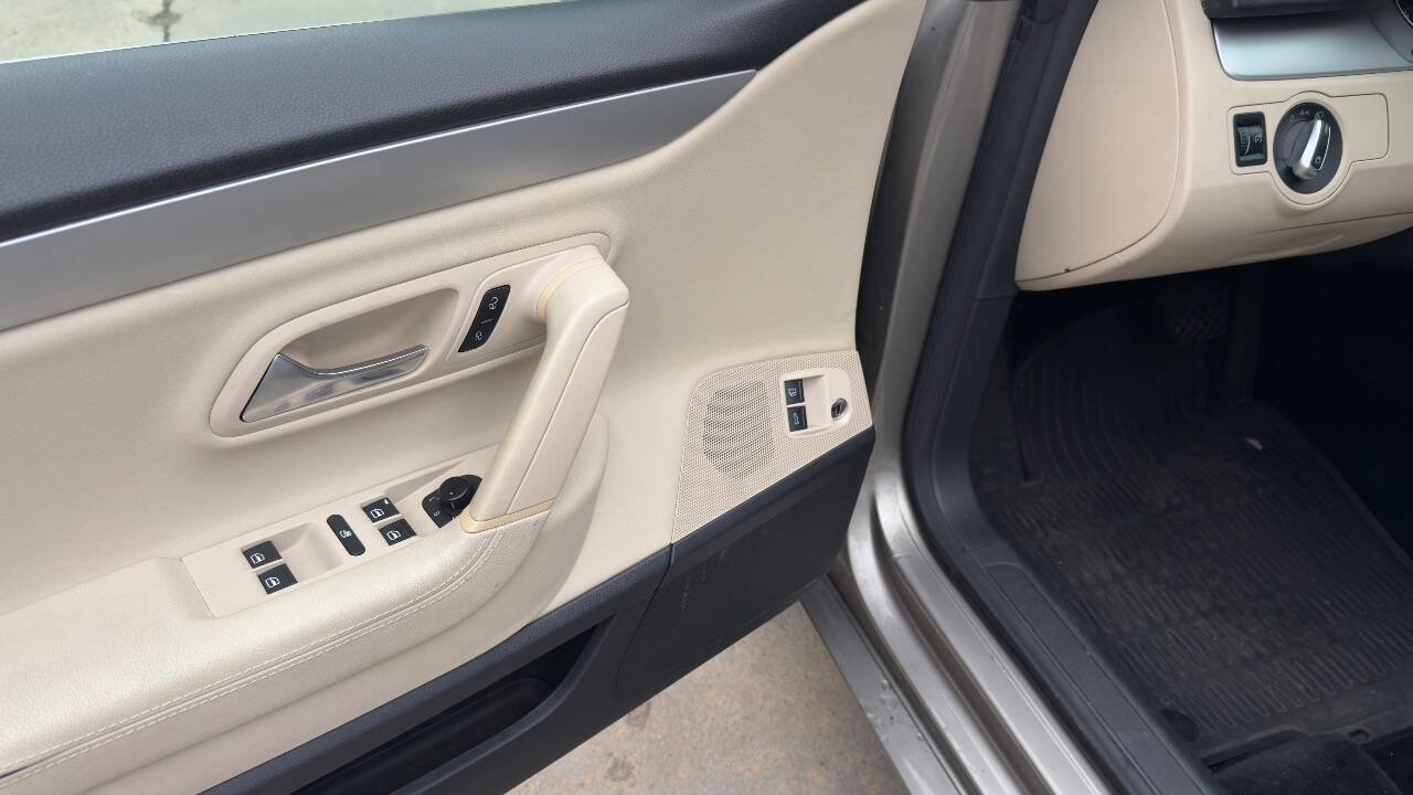 Used 2012 Volkswagen CC Sport image 26