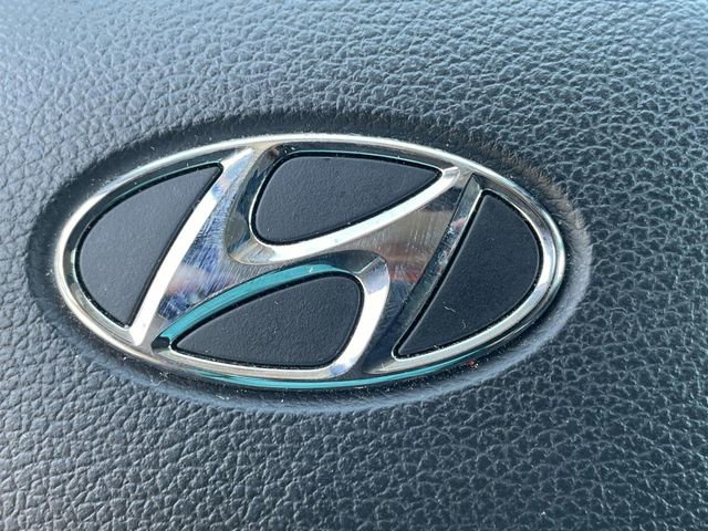 Certified 2023 Hyundai Santa Fe SE image 21