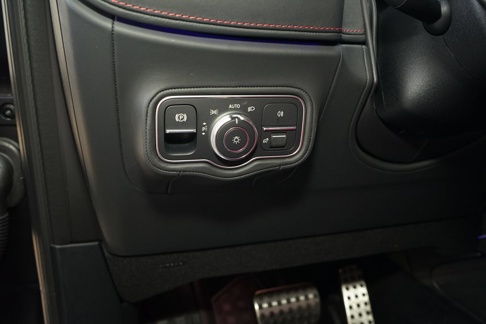 Used 2026 Mercedes-Benz G 63 AMG 4MATIC image 32