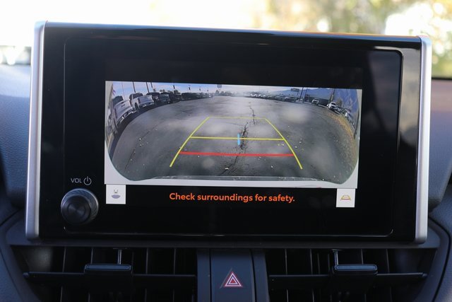 Used 2025 Toyota RAV4 XLE image 22