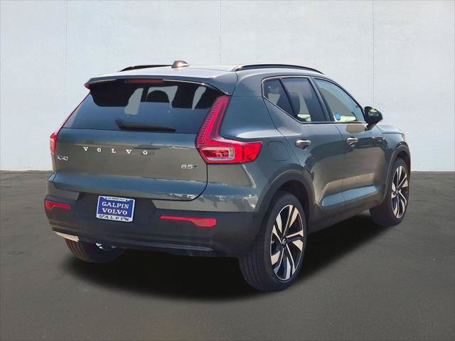 New 2026 Volvo XC40 B5 Ultra w/ Climate Package AWD/4WD image 2