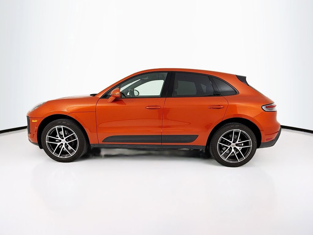 Certified 2023 Porsche Macan Turbo image 2