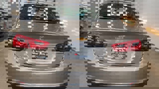 Used 2024 Chevrolet Malibu LT image 8