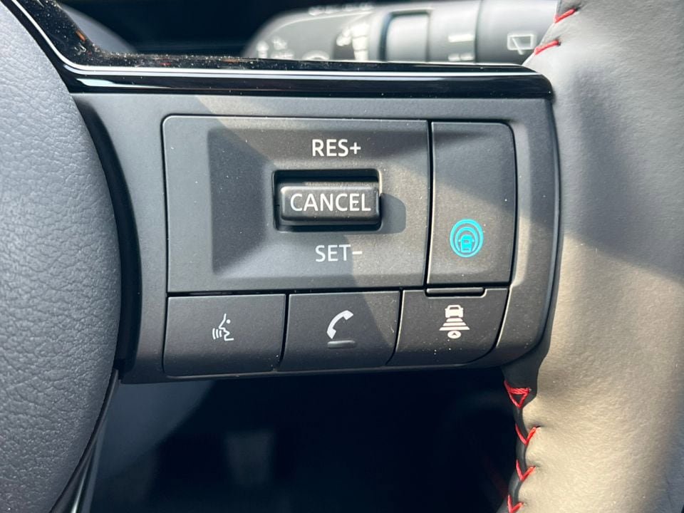 New 2026 Nissan Kicks SR w/ SR Premium Package AWD/4WD image 20
