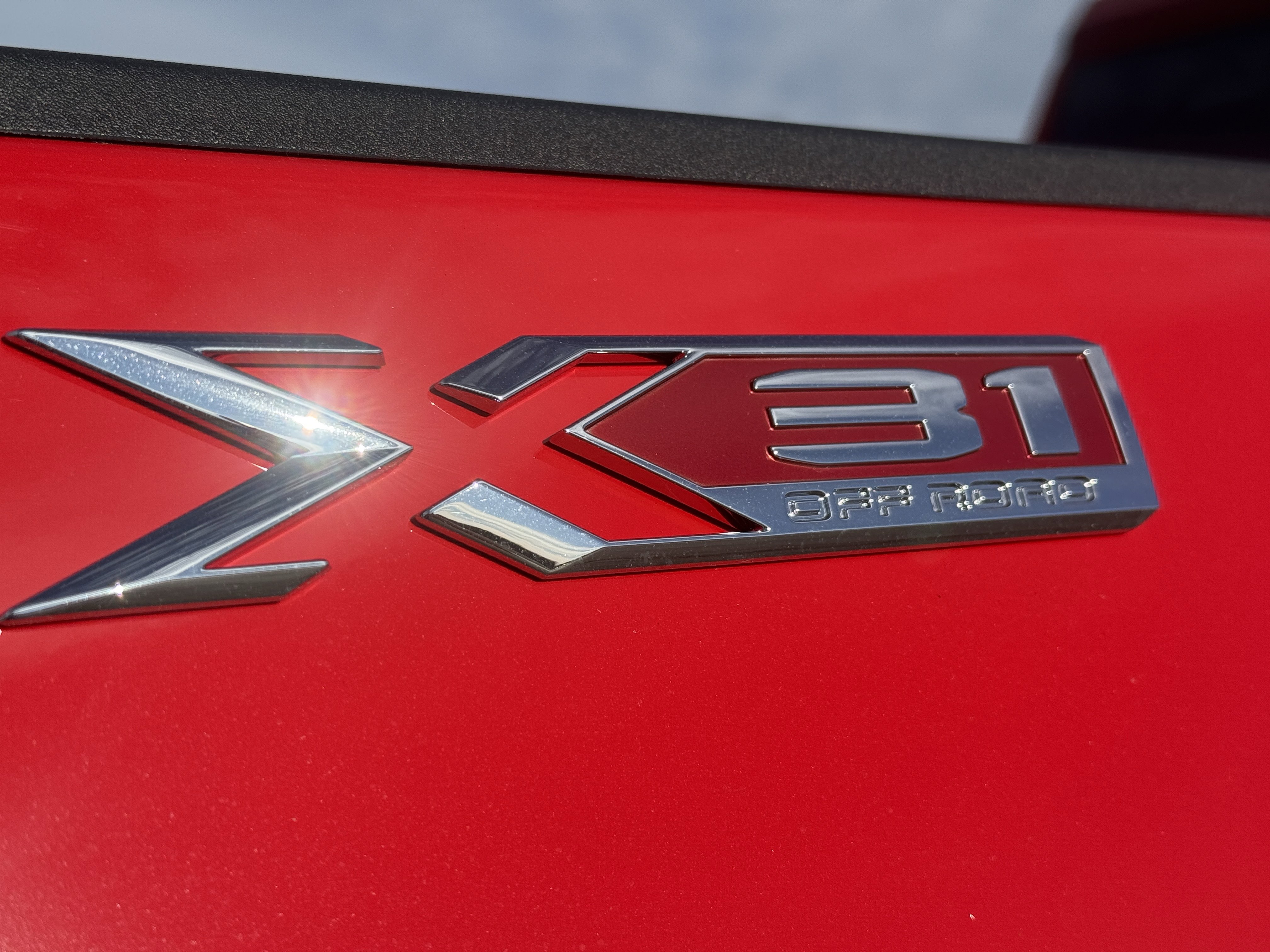 New 2026 GMC Sierra 3500 SLE w/ SLE Value Package image 10