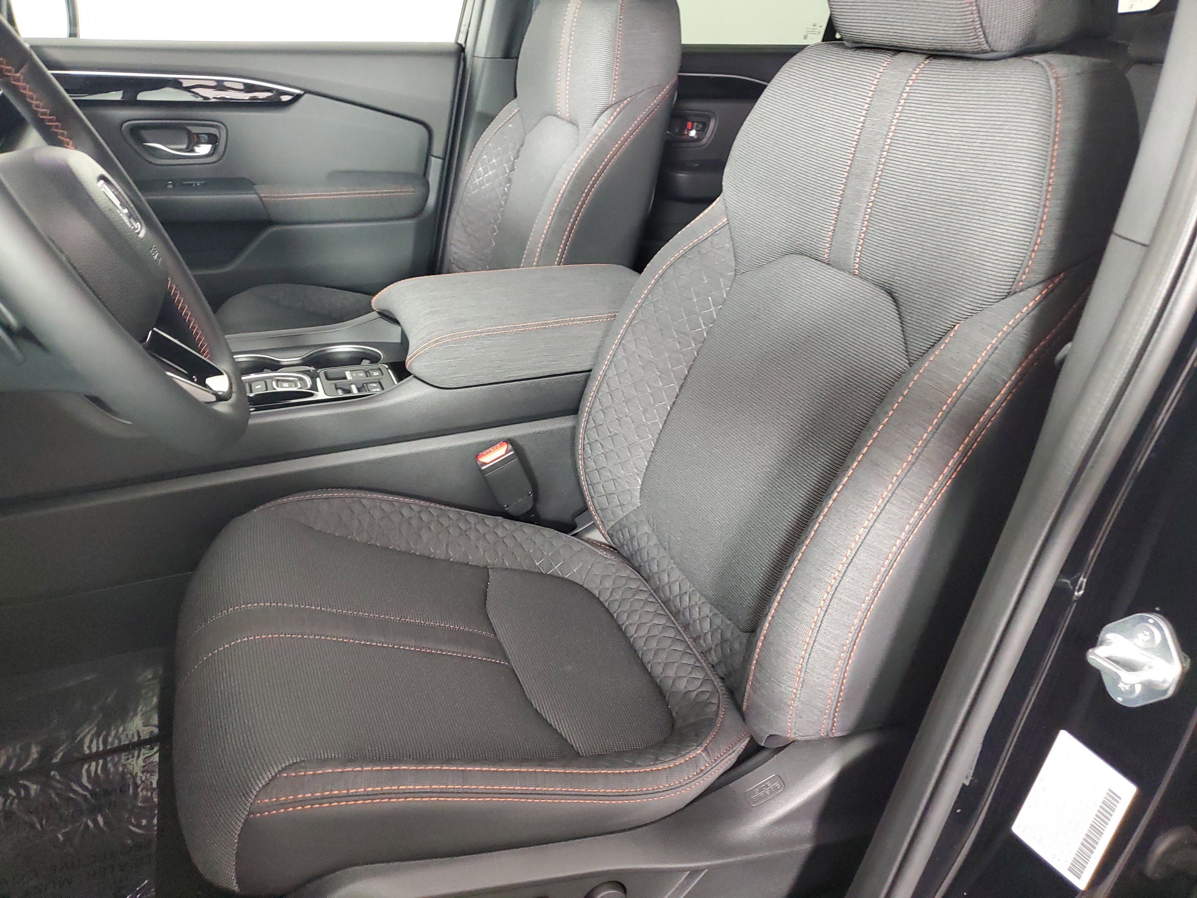 New 2026 Honda Pilot Sport image 12