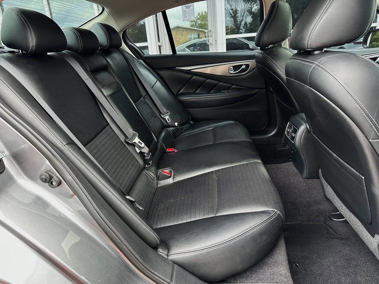 Used 2017 INFINITI Q50 Red Sport 400 image 27