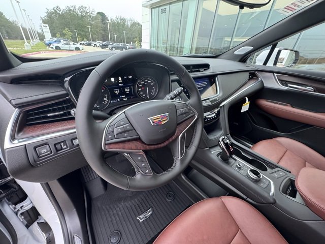 New 2026 Cadillac XT5 Premium Luxury w/ LPO, Floor Liner Package image 12