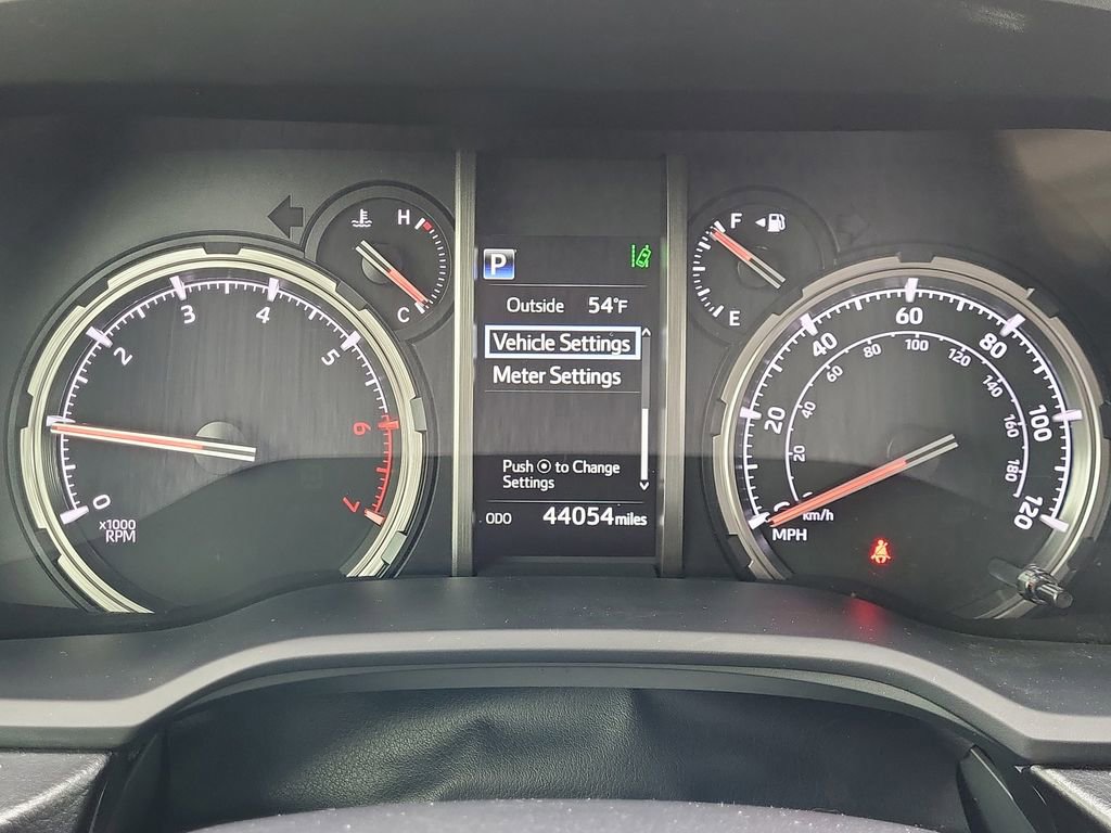 Used 2023 Toyota 4Runner TRD Off-Road AWD/4WD image 22