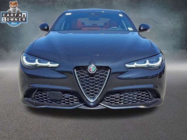 Used 2024 Alfa Romeo Giulia Ti w/ Performance Driving Package RWD image 2