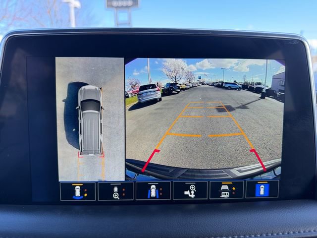 Used 2022 Chevrolet Tahoe Z71 w/ Luxury Package image 22