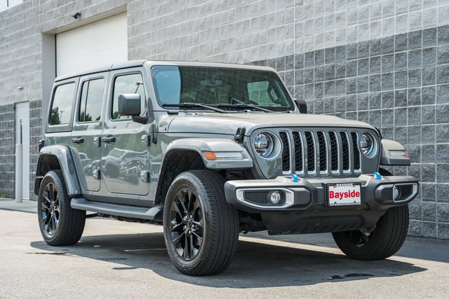 Used 2023 Jeep Wrangler Unlimited Sahara w/ Cold Weather Group AWD/4WD image 2