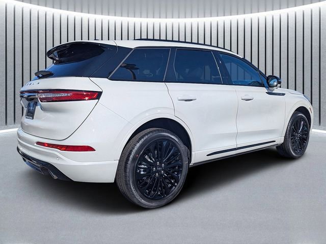 New 2026 Lincoln Corsair Reserve w/ Jet Appearance Package AWD/4WD image 3