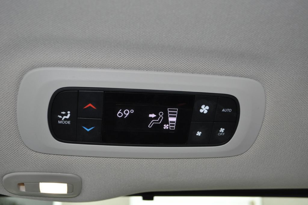 Used 2022 Chrysler Pacifica Limited image 19