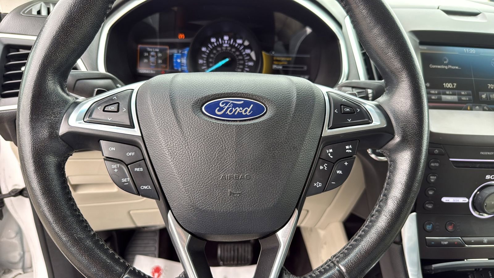 Used 2015 Ford Edge Titanium w/ Equipment Group 301A FWD image 42