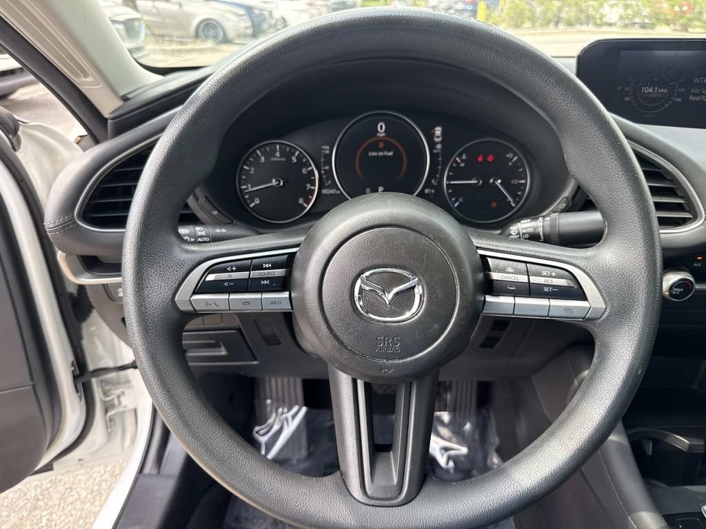 Used 2021 MAZDA MAZDA3 s FWD image 39