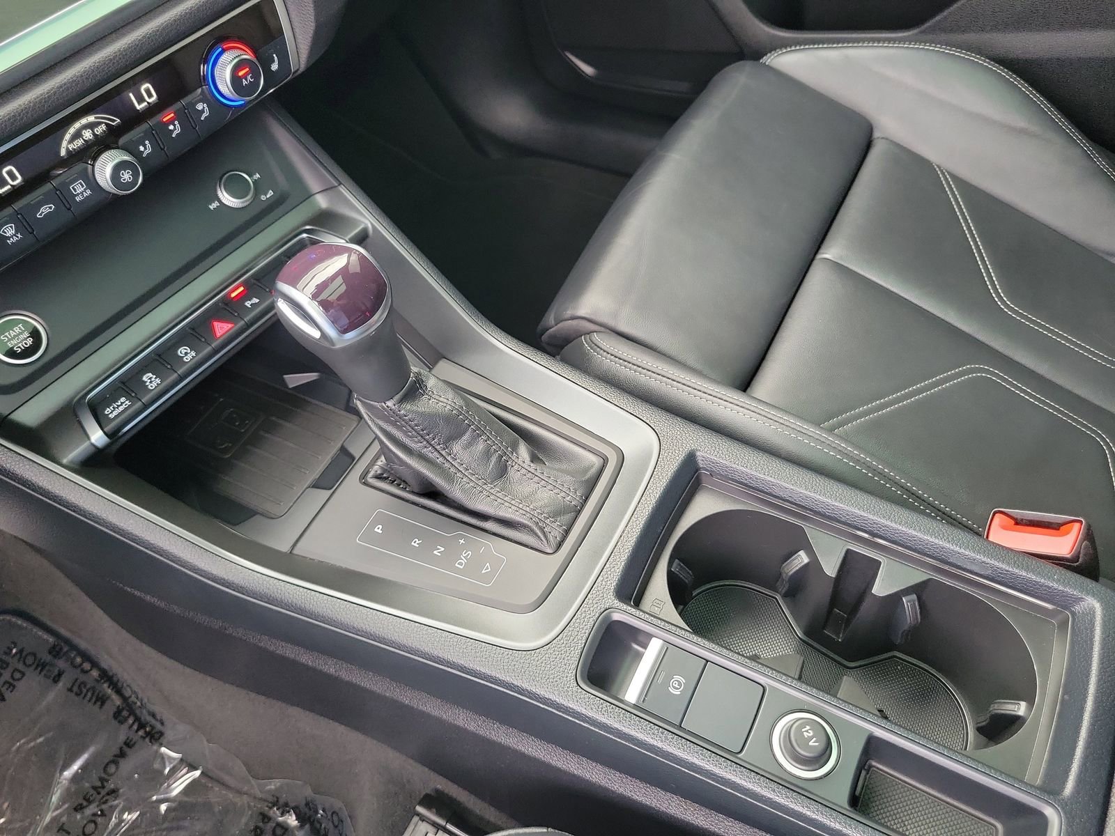 Used 2024 Audi Q3 2.0T Premium Plus image 31