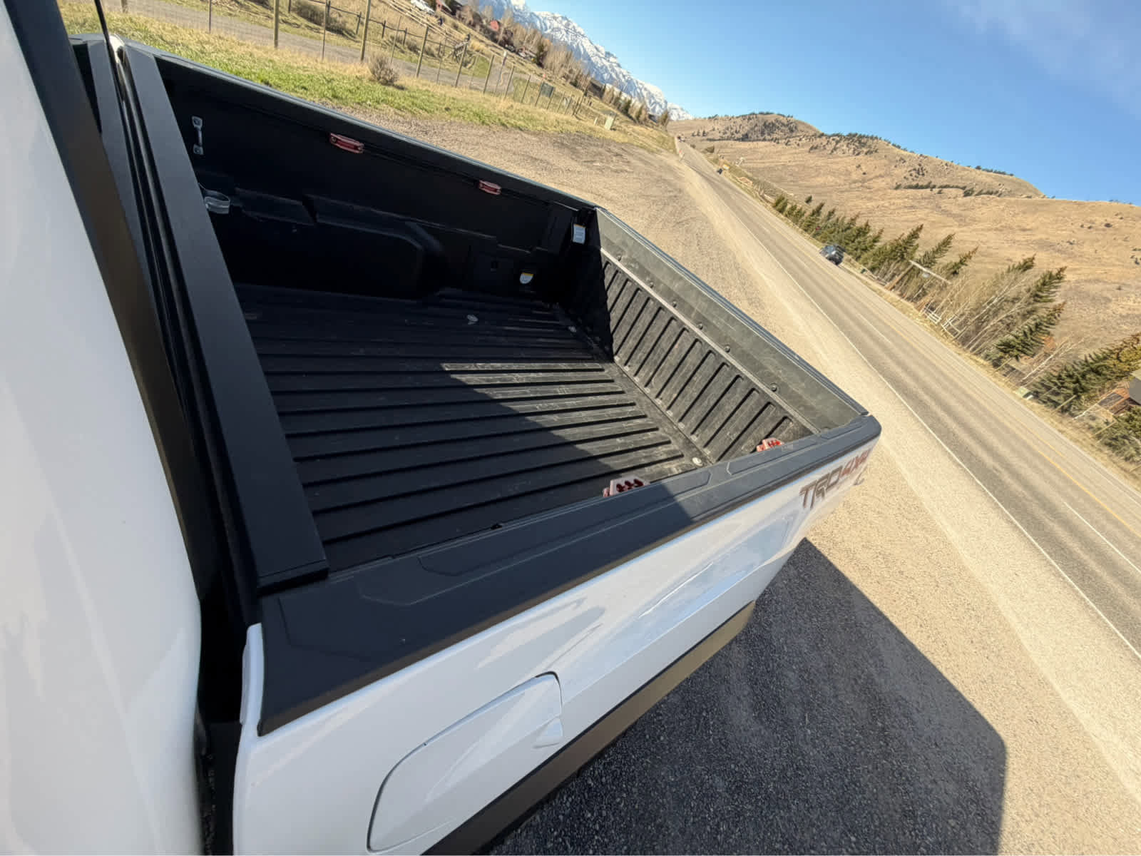 Used 2023 Toyota Tacoma TRD Off-Road w/ TRD Premium Off Road Package image 26