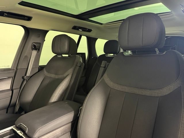 Used 2023 Land Rover Range Rover SE AWD/4WD image 6