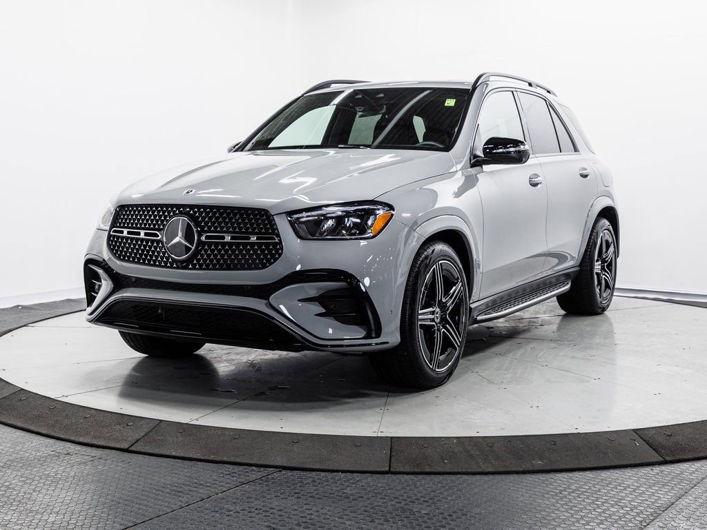 Certified 2025 Mercedes-Benz GLE 450e 4MATIC w/ AMG Line Interior image 3