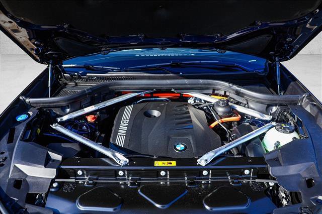 New 2026 BMW X5 xDrive50e image 26