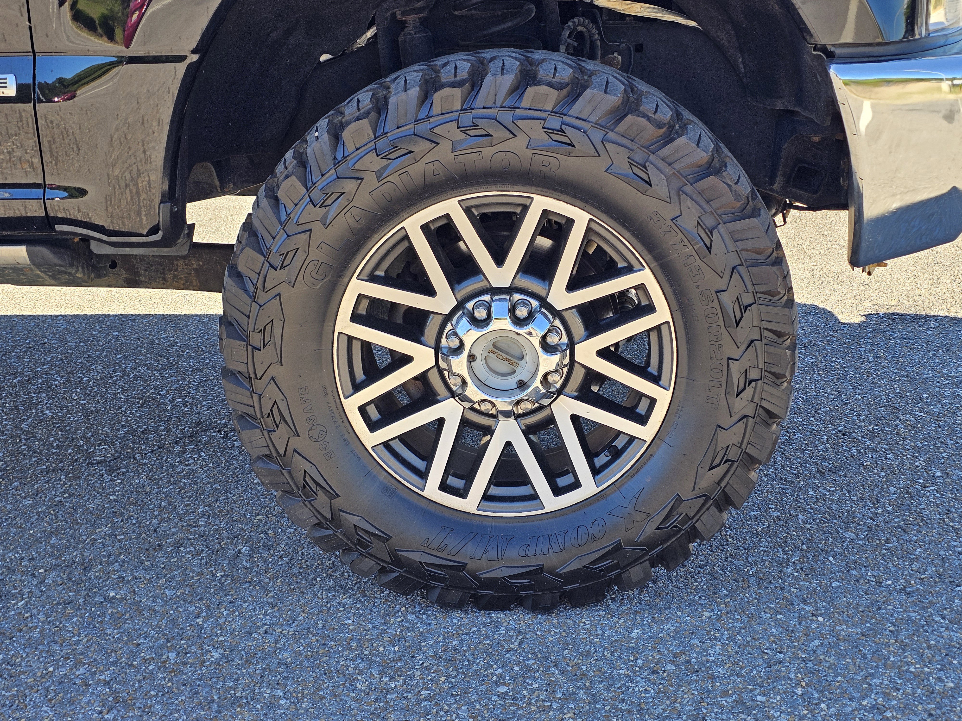 Used 2018 Ford F250 Lariat w/ Lariat Ultimate Package image 6