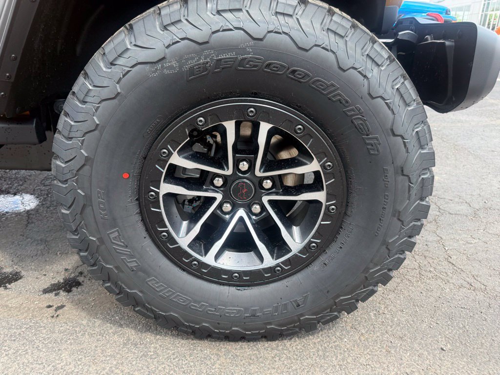 New 2026 Jeep Wrangler Unlimited Rubicon w/ Xtreme 35 Tire Package AWD/4WD image 55