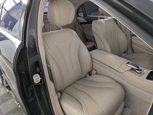 Used 2015 Mercedes-Benz S 550 4MATIC Sedan image 32
