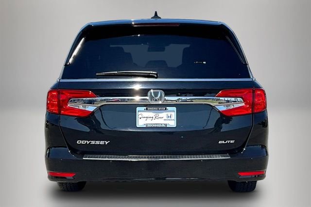 Used 2018 Honda Odyssey Elite image 6
