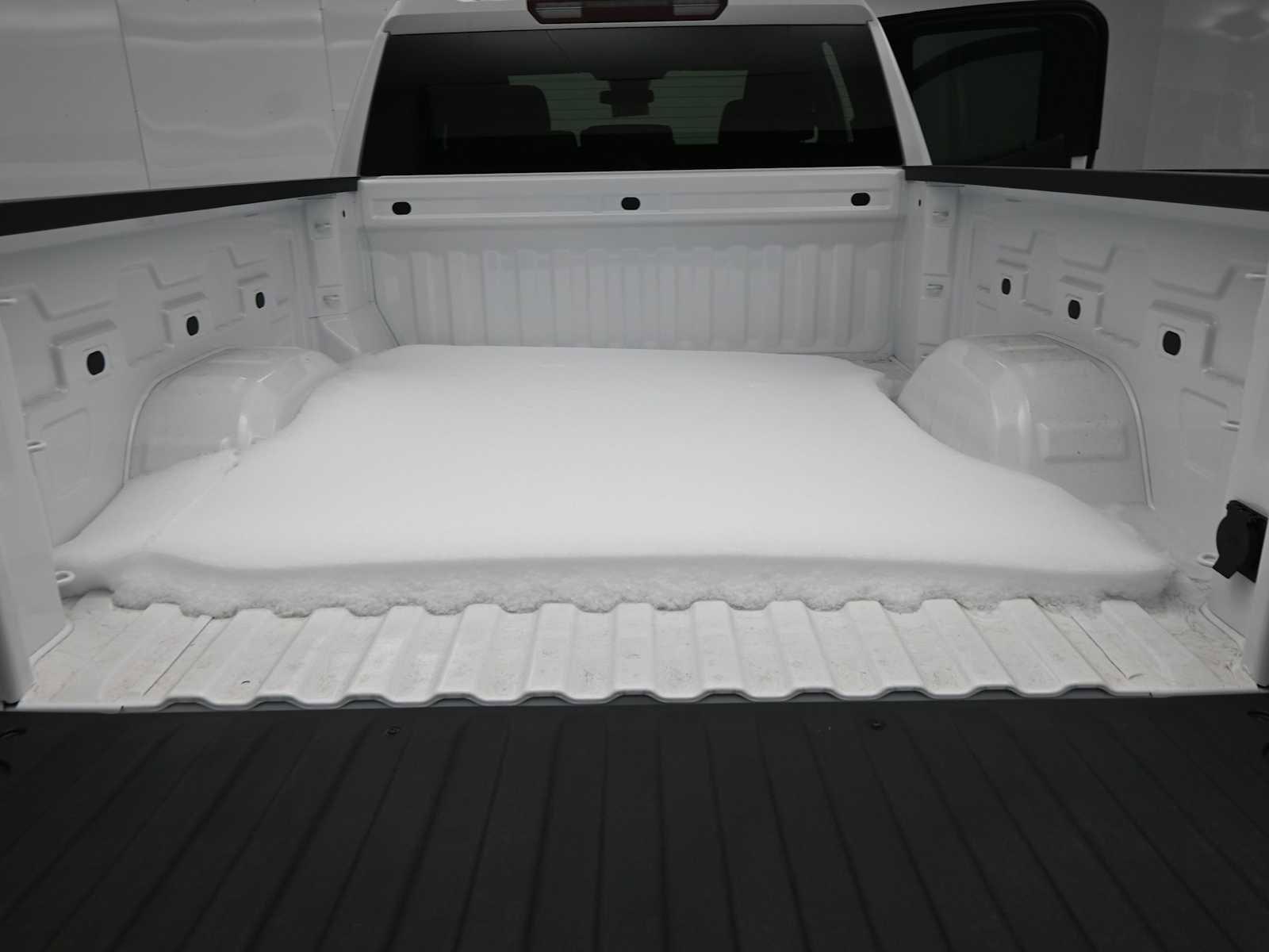 New 2026 GMC Sierra 1500 Pro w/ Pro Value Package image 14