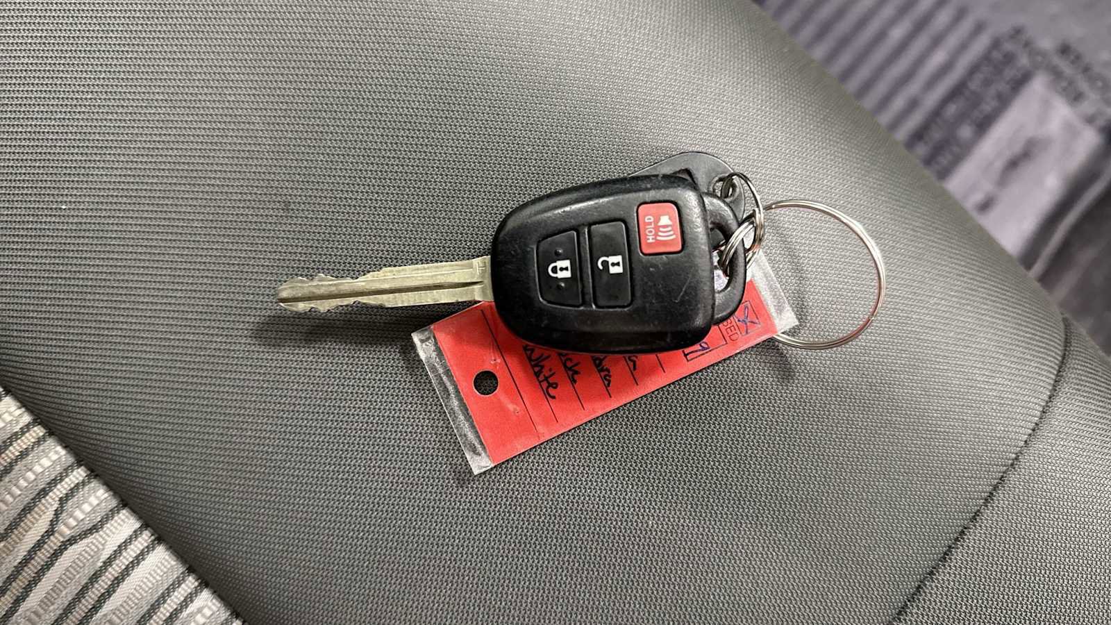 Certified 2021 Toyota Tundra SR image 30