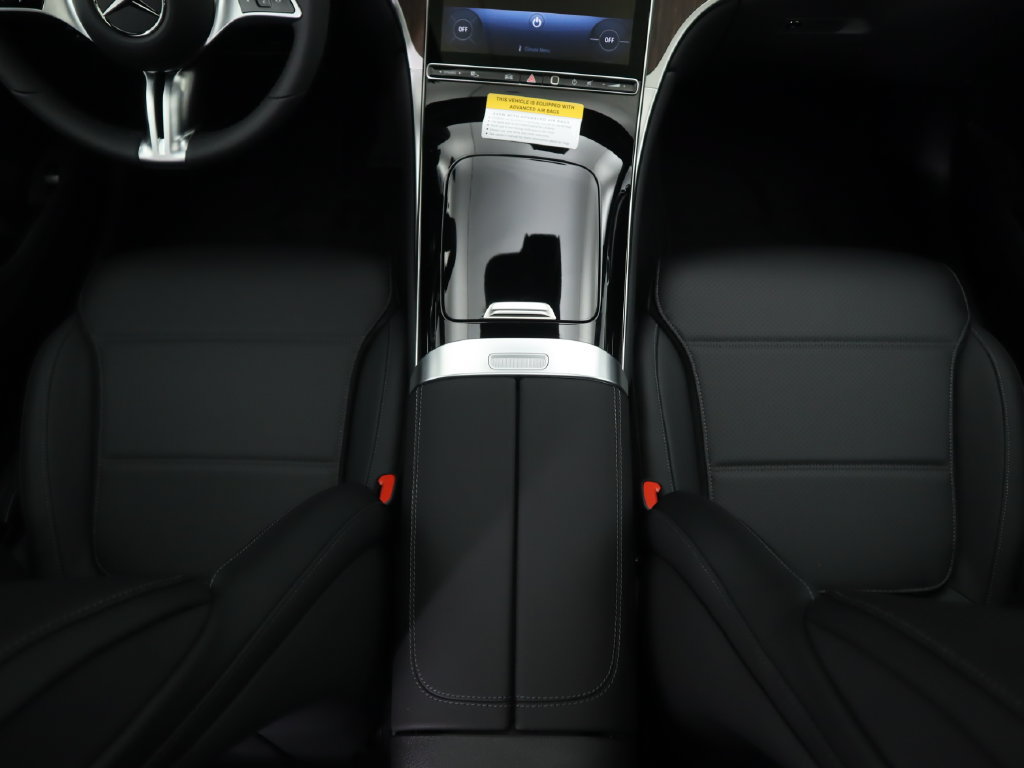 Certified 2026 Mercedes-Benz GLC 300 image 17