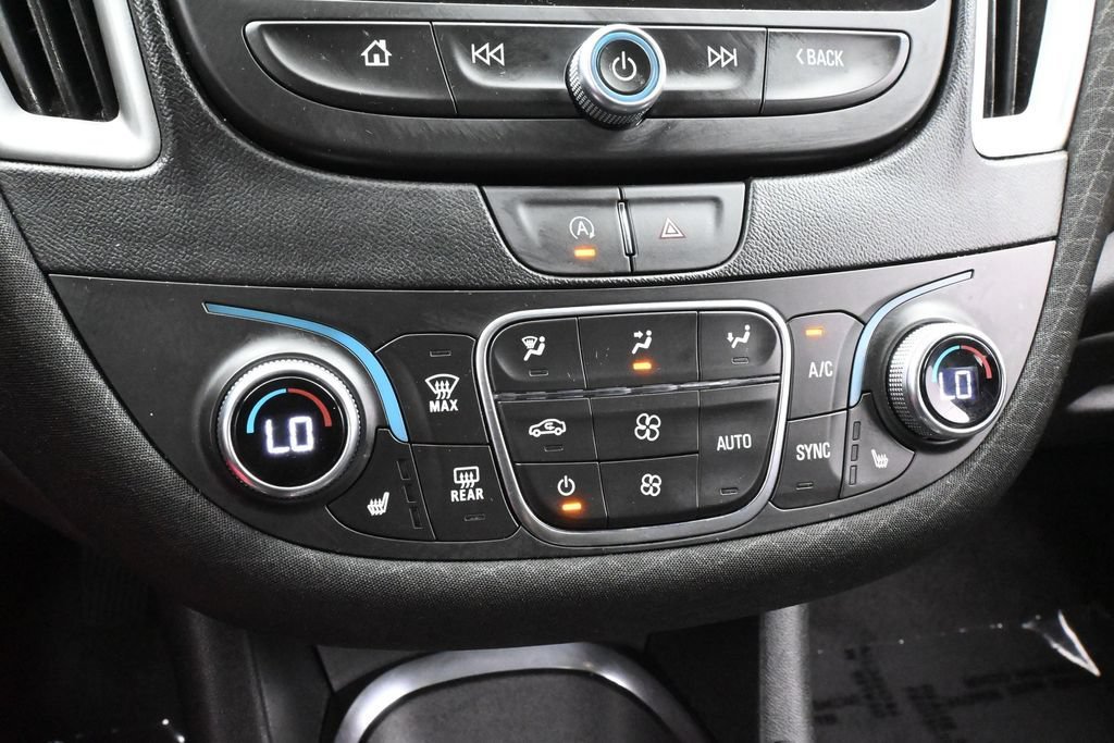 Used 2024 Chevrolet Malibu LT FWD image 20