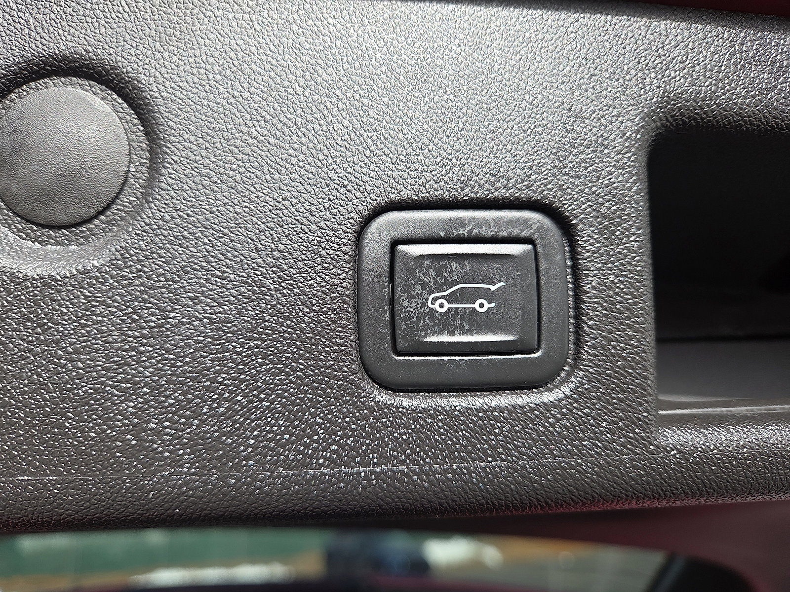 Used 2024 Chevrolet Equinox LT image 37