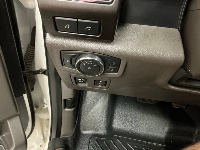 Used 2021 Ford Expedition Max Limited AWD/4WD image 22