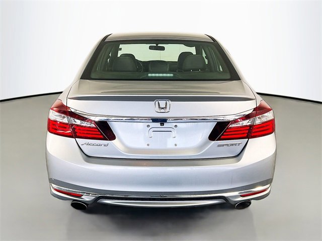 Used 2017 Honda Accord Sport image 6