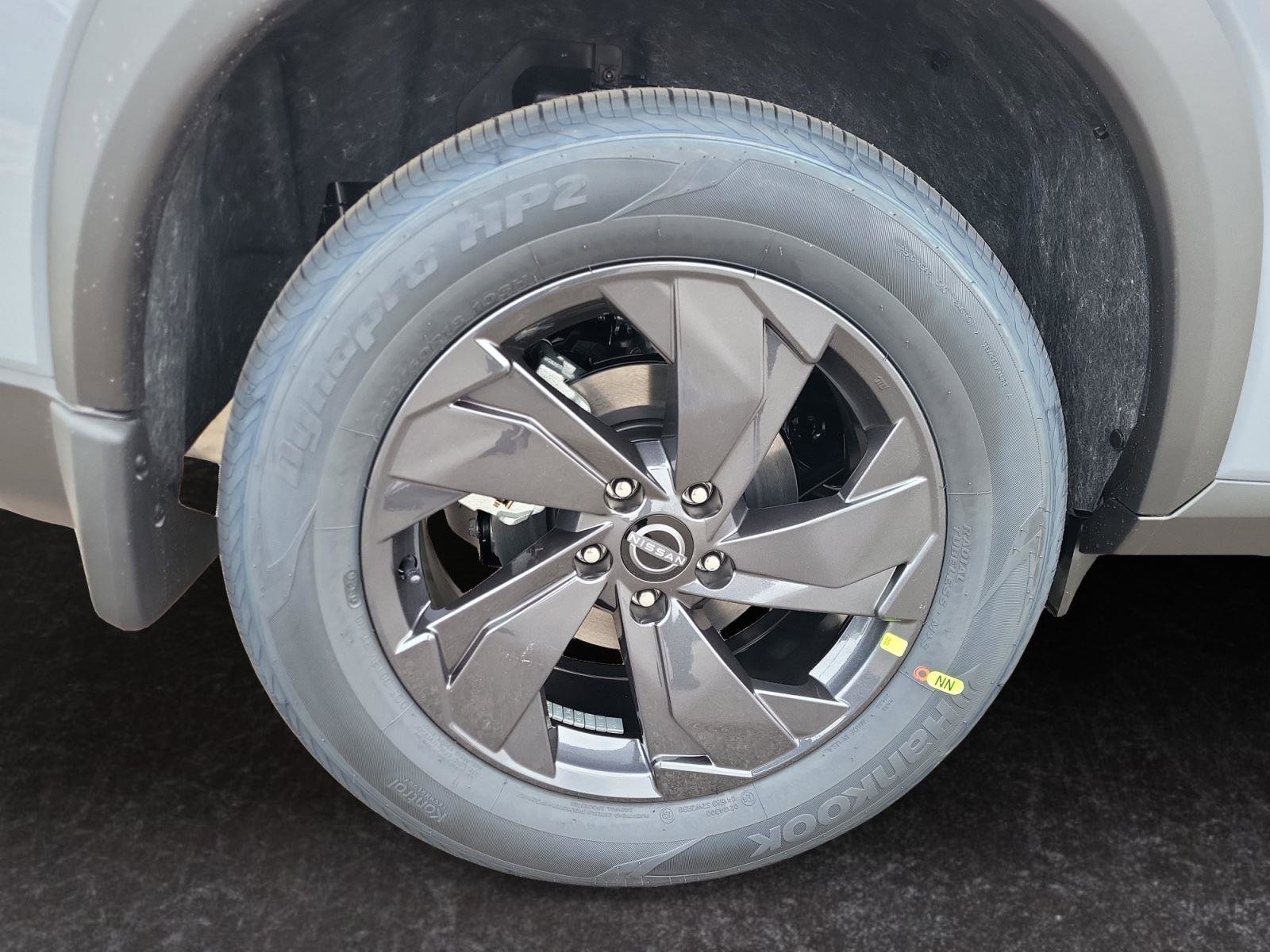 New 2026 Nissan Rogue SV w/ Cold Weather Package image 28