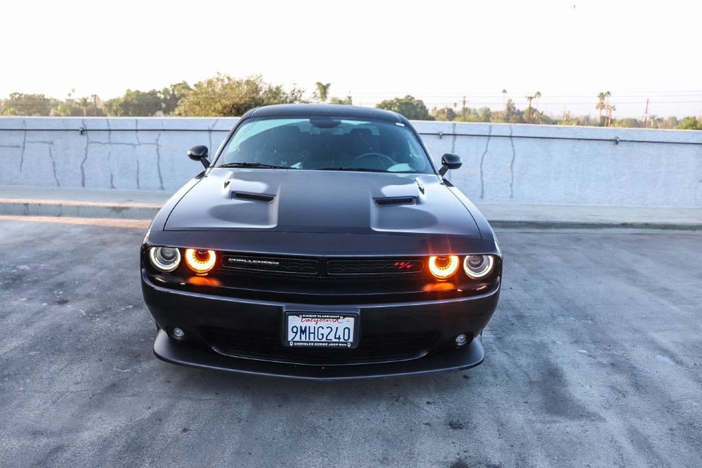 Used 2018 Dodge Challenger R/T Scat Pack RWD image 2