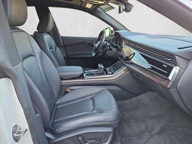 Used 2019 Audi Q8 Premium Plus w/ Premium Plus AWD/4WD image 19