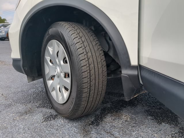 Used 2020 Nissan Rogue Sport S FWD image 34