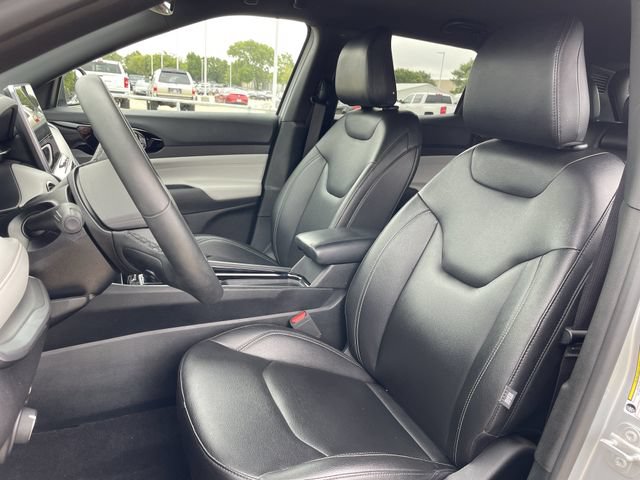 Used 2025 Jeep Compass Limited AWD/4WD image 25