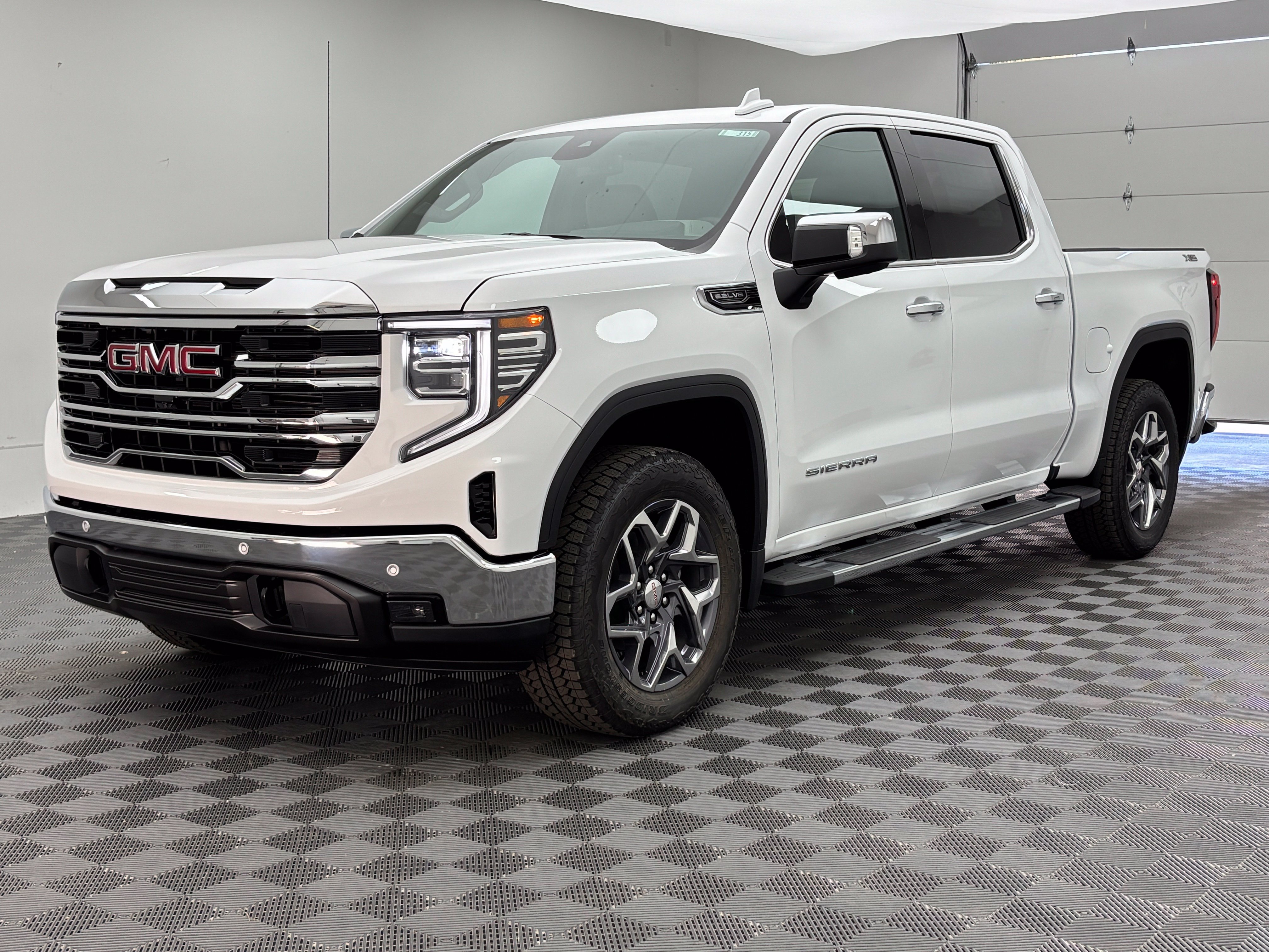 New 2026 GMC Sierra 1500 SLT w/ SLT Premium Package AWD/4WD image 2
